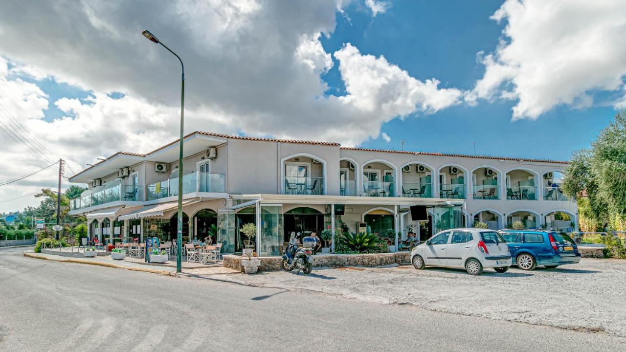 Porto Marina Aparthotel Γουβιά Εξωτερικό φωτογραφία
